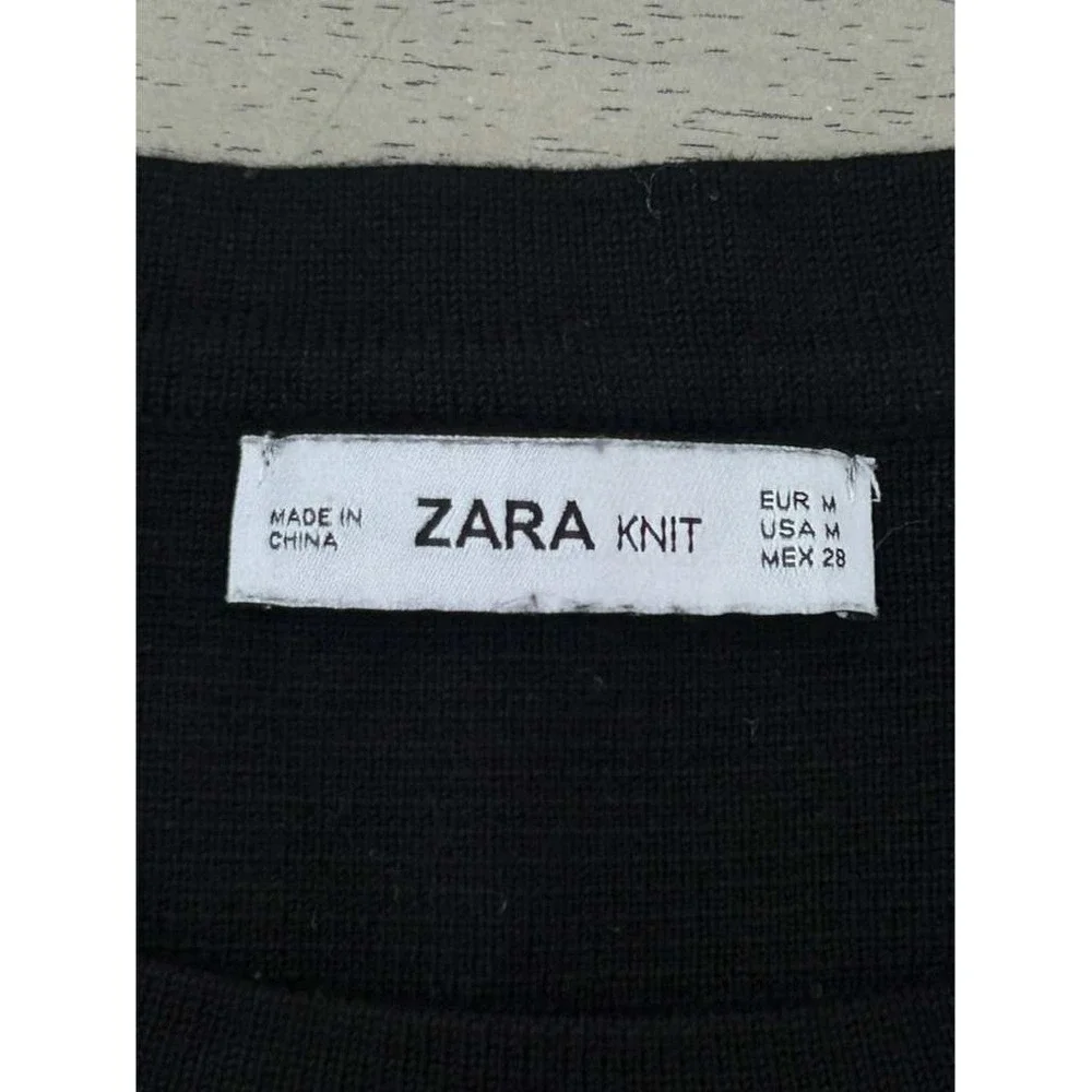 Zara Knit Black Short Sleeve Sweater Top Red White Trim Women's‎ Size M Viscose
